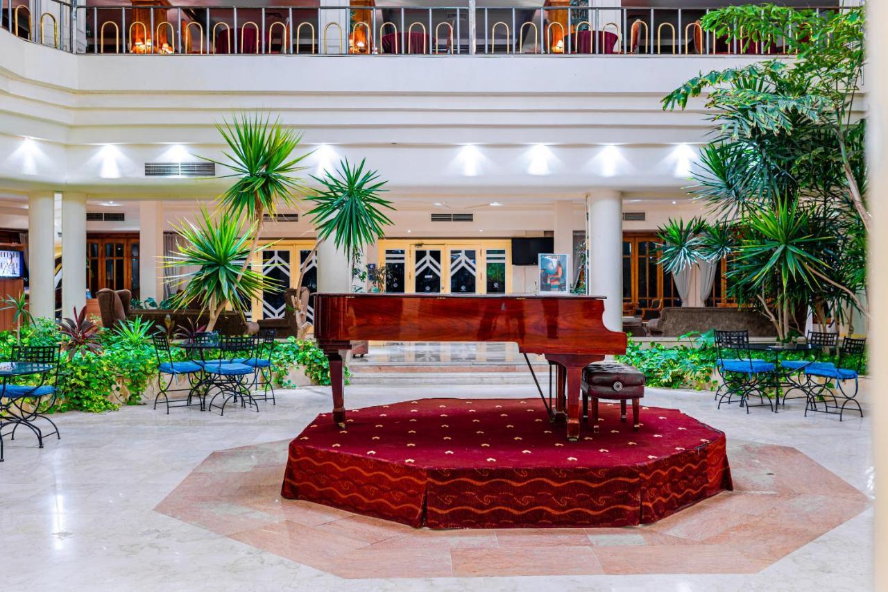 The Grand Hotel, Hurghada Exterior photo