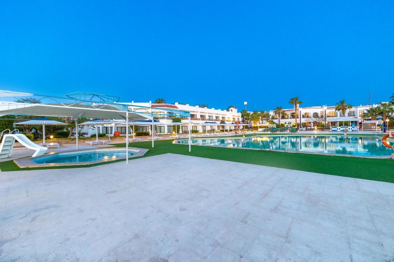 The Grand Hotel, Hurghada Exterior photo