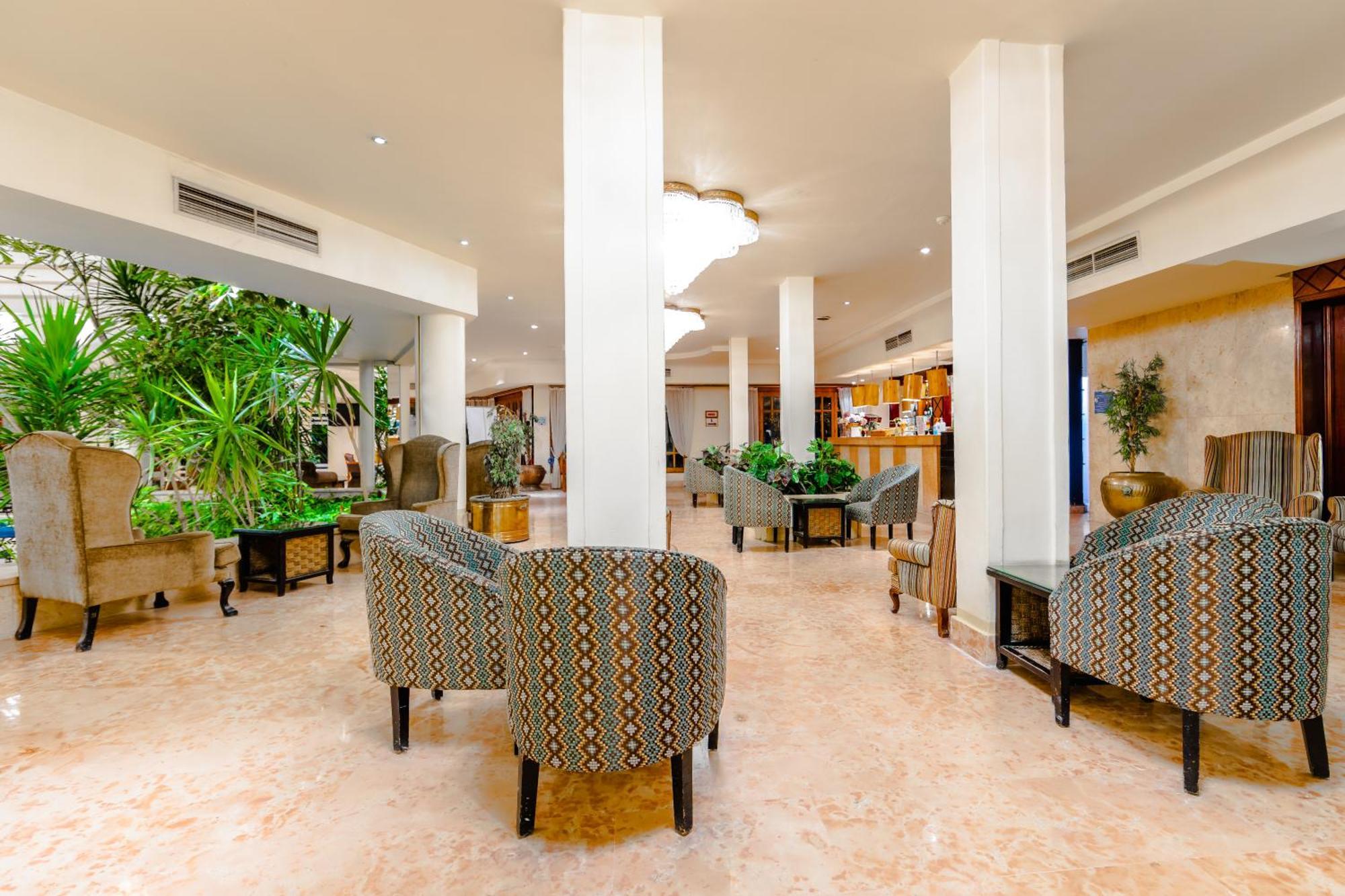 The Grand Hotel, Hurghada Exterior photo